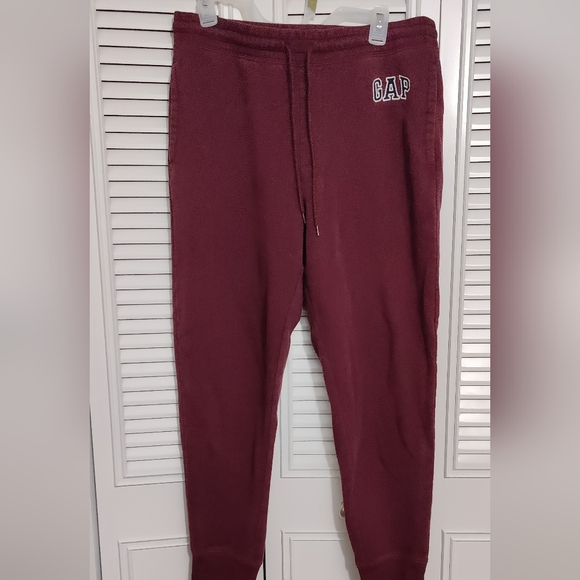Men's Gap Sweatpants - Picture 5 of 5